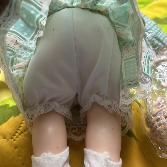 Precious Moments Amie 1998 New Vintage doll - Picture 9 of 9